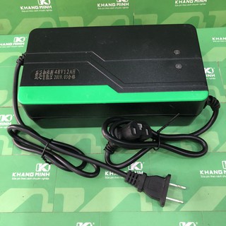 Sạc pin xe điện 48V 12Ah - 20Ah giắc Ac 3 chấu, có quạt làm mát và đèn báo đầy