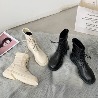 Bốt chiến binh trắng cổ lửng phối dây đen phong cách martin timber size 35-40-Boot da cao cổ buộc dây cá tính