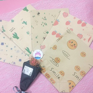 Túi giấy vintage kraft hoạt tiết kèm sticker "Thank you" 22 x 18 x 5cm (mẫu ngẫu nhiên)