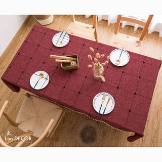 Khăn trải bàn sang trọng Landecor mẫu kẻ ô vuông lớn màu đỏ-TB490