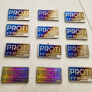 Tem titan chữ PROTI