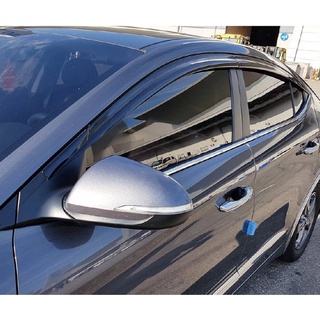 Vè che mưa đen Hyundai Elantra 2016-2021 hàng Hàn Quốc