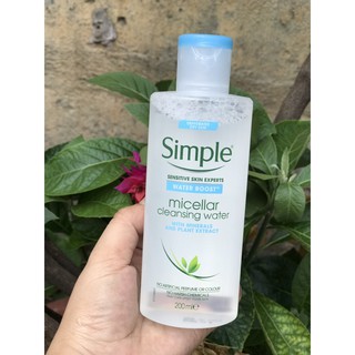Nước tẩy trang siêu cấp ẩm Simple Water Boost Micellar Water 200ml