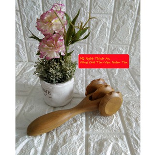 Cây lăn massage toàn thân bằng gỗ Bách Xanh quý 3 bánh lăn - MX3B
