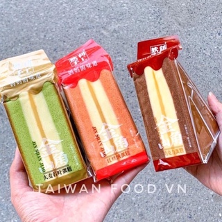 1 cái bánh Gato tam giác date mới- Shop chuyên sỉ
