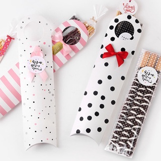 HỘP QUÀ GIẤY DÁNG CAO ĐỰNG QUÀ, KẸO, BÁNH PEPERO, MÓC KHÓA, DÂY CỘT TÓC