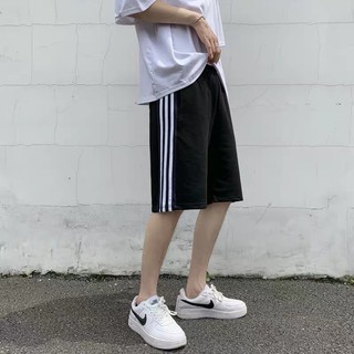 Quần Đùi Ulzzang Hè Thời Trang Nam Nữ 3 Sọc Giá Rẻ Mặc Đi Chơi - Mặc Ở Nhà Đẹp