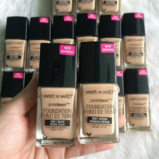 Kem nền kiềm dầu Wet n Wild Photo Focus Foundation Fond De Teint
