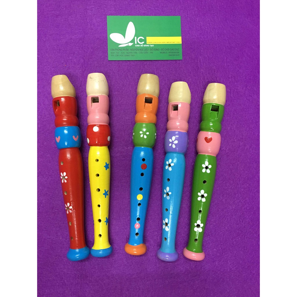 Kèn gỗ dài 20cm