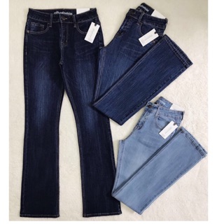 Quần jeans ống bass ống loe
