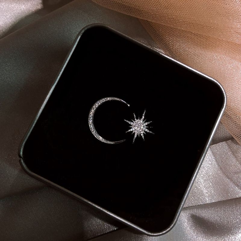 𝐁ô𝐧𝐠 𝐭𝐚𝐢 𝐡ì𝐧𝐡 𝐭𝐡𝐢ế𝐭 𝐤ế 𝐧𝐠ô𝐢 𝐬𝐚𝐨 𝐯à 𝐦ặ𝐭 𝐭𝐫ă𝐧𝐠 đí𝐧𝐡 đá 𝐥ấ𝐩 𝐥á𝐧𝐡
