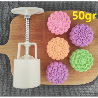 Khuôn trung thu lò xo 50gr (nhiều mẫu)