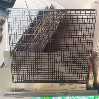 Lưới Loa 40 Hoả Tiển Loa Kéo 45x50 (1 Tấm)