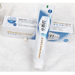 Kem đánh răng trắng răng baking soda