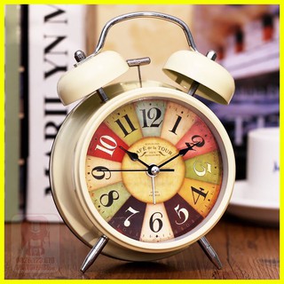 ĐỒNG HỒ BÁO THỨC ĐỂ BÀN KIỂU DÁNG CỔ ĐIỂN