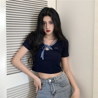 Áo croptop buộc nơ tay ngắn Pandinee