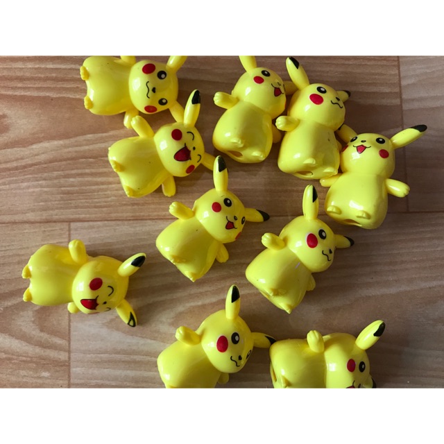 Chuốt chì hình Pikachu