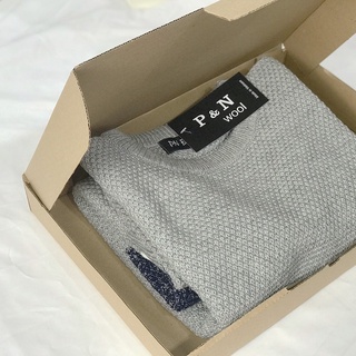 Hộp carton gói quần áo (đóng gói quà tặng)