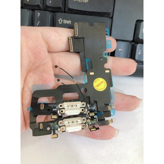 CỤM SẠC IPHONE 7G ZIN MÁY