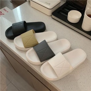 CÓ SẴN Dép lê 4 màu quai ngang mã 504 ( ĐĂT TĂNG 1 SIZE FORM BÉ)