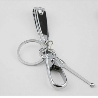 Móc khóa kèm bấm móng tay, lấy ráy tai tiện dụng