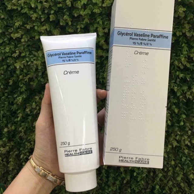 KEM NẺ DEXERYL PHÁP