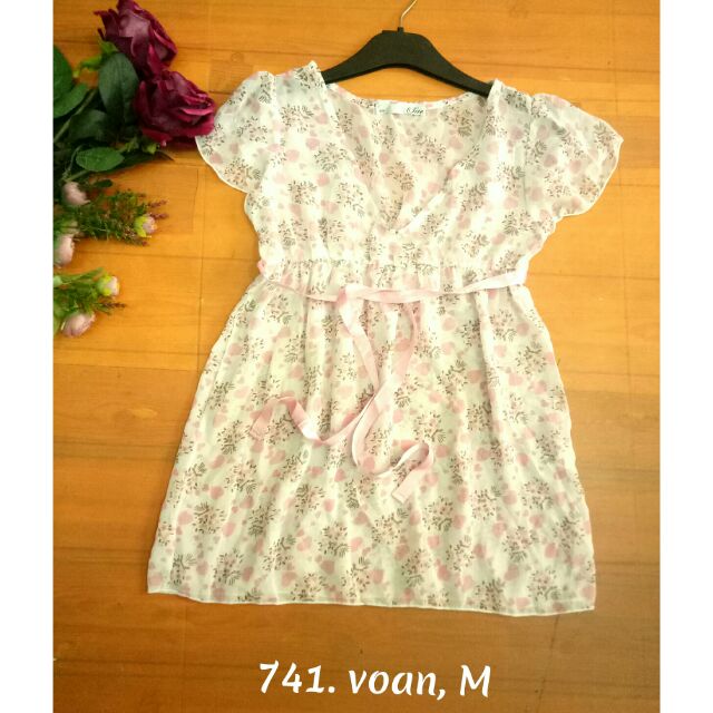 Áo nữ size M