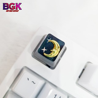 Keycap Lẻ hình mặt trăng khuyết crescent moon OEM profile ( keycap resin độc lạ )( Keycap Artisan )