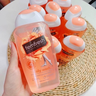 Dung Dịch Vệ Sinh Phụ Nữ Úc 250ml