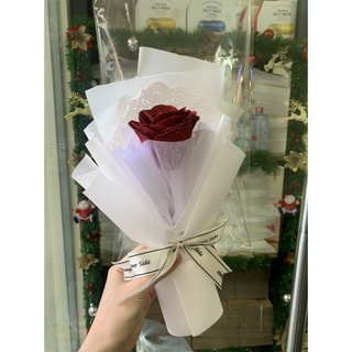 Bó hoa tặng quà xinh xắn, cao cấp, sang trọng