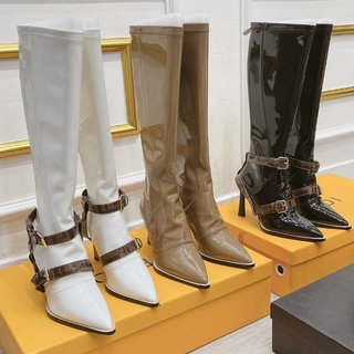 Boots gối đai khoá Fendii bóng gót nhọn nâu đen