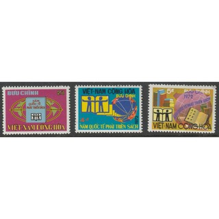 Tem sưu tập Tem Việt Nam Cộng Hòa Năm quốc tế phát triển sách 1972 ( 3 tem )