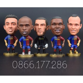 Tượng cầu thủ bóng đá Xavi iniesta eto henry valdes