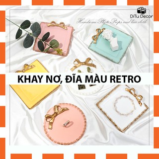 Khay retro chụp ảnh có nơ - đĩa nhựa đựng đồ chụp ảnh decor - Ditu Decor