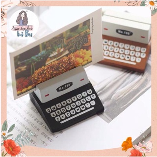 Giá để note cổ động hình máy đánh chữ vintage để decor bàn học độc đáo