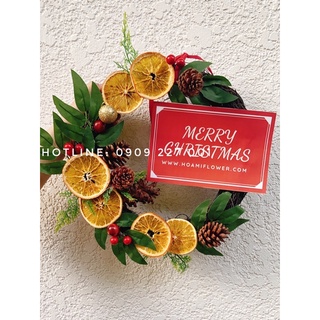 VÒNG NGUYỆT QUẾ VÒNG TREO CỬA GIÁNG SINH NOEL VỚI LÁT CAM VÀ QUẢ THÔNG PHONG CÁCH NHIỆT ĐỚI