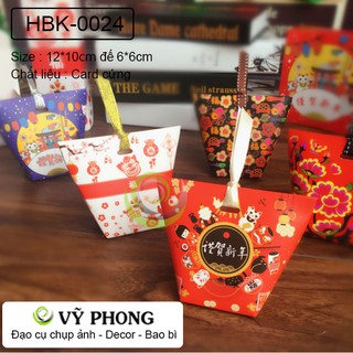 HỘP GIẤY ĐỰNG BÁNH KẸO ĐỰNG QUÀ DỊP LỄ TẾT HOA VĂN TẾT HÌNH THANG HBK-0024