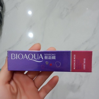 GEL HỒNG MÔI VÀ NHŨ HOA