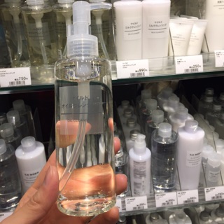 Dầu Tẩy Trang Muji Oil Cleansing 200ml (xách tay đủ bill)
