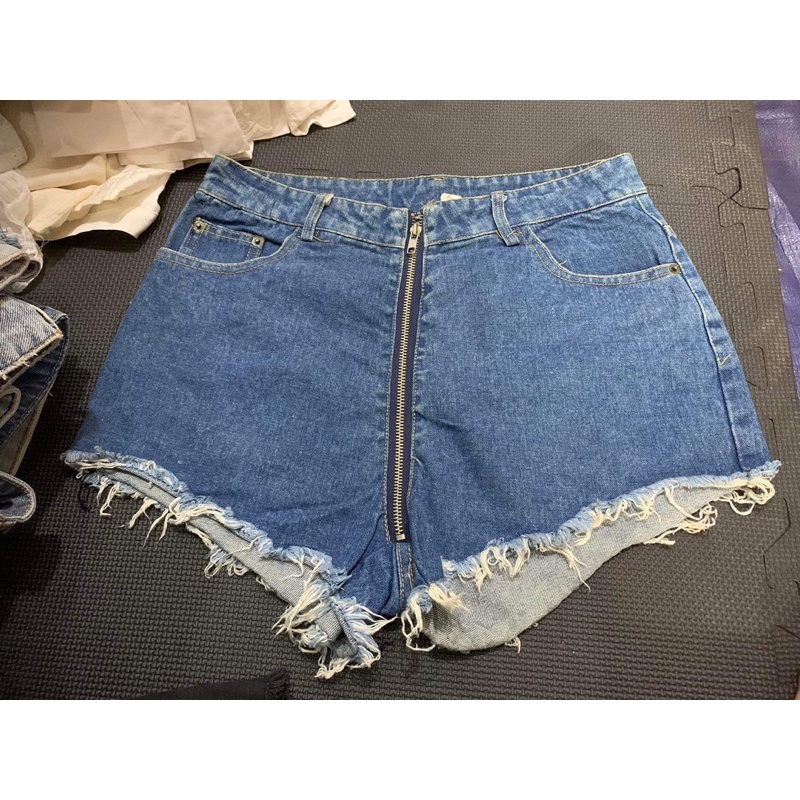 Short jean