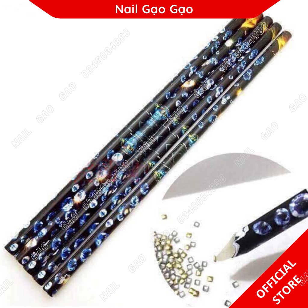 Bút chấm đá , Hít đá nails
