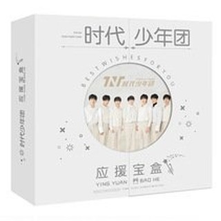 ( ngẫu nhiên ) Hộp quà tặng TNT THỜI ĐẠI THIẾU NIÊN ĐOÀN viền tròn có poster postcard bookmark banner huy hiệu idol