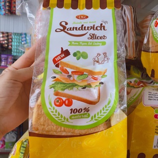 Bánh gối thơm ngon - hãng bánh mì Sài gòn