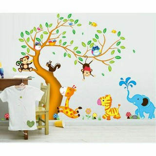 Decal dán tường vườn thú cây nâu cho bé