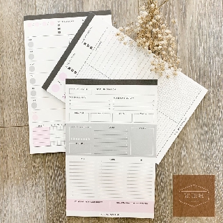 (Video) Tập giấy Note Hello I Am A5