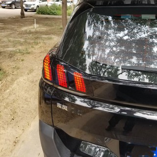 Bộ Decal Tổ Ong Dán Đèn Hậu Xe Ô Tô Peugeot 5008 Cao Cấp
