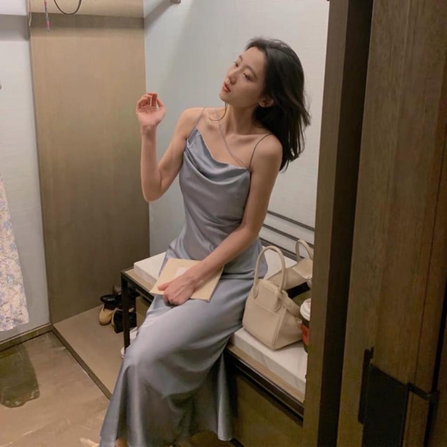 Đầm lụa 3 dây cổ lệch siêu hot