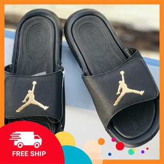 DÉP Jordan JD 6 QUAI NGANG ĐEN LOGO VÀNG TẶNG HỘP