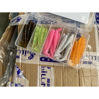 1 hộp mồi mềm câu lure