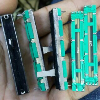 Biến trở gạt 6 phân  6 chân , bên 2 chân bên 4 chân , có 50k , 100k giá 4 cái 140k